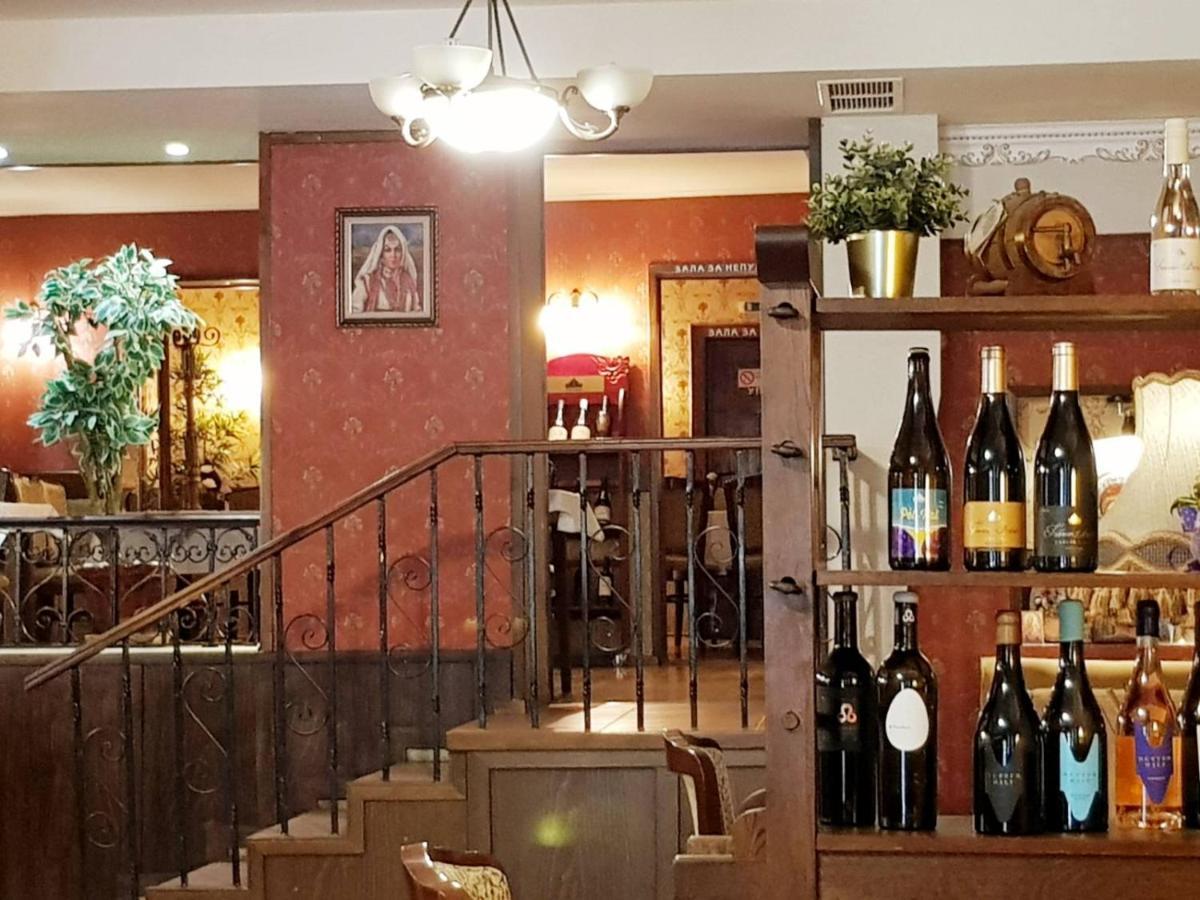 Hotel Minaliat Vek Sumen Kültér fotó